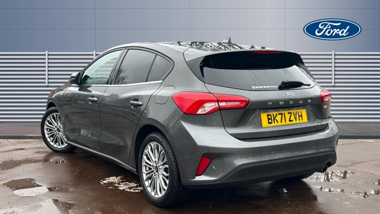 Ford Focus 1.0 EcoBoost Hybrid mHEV 125 Titanium X Ed 5dr Petrol Hatchback